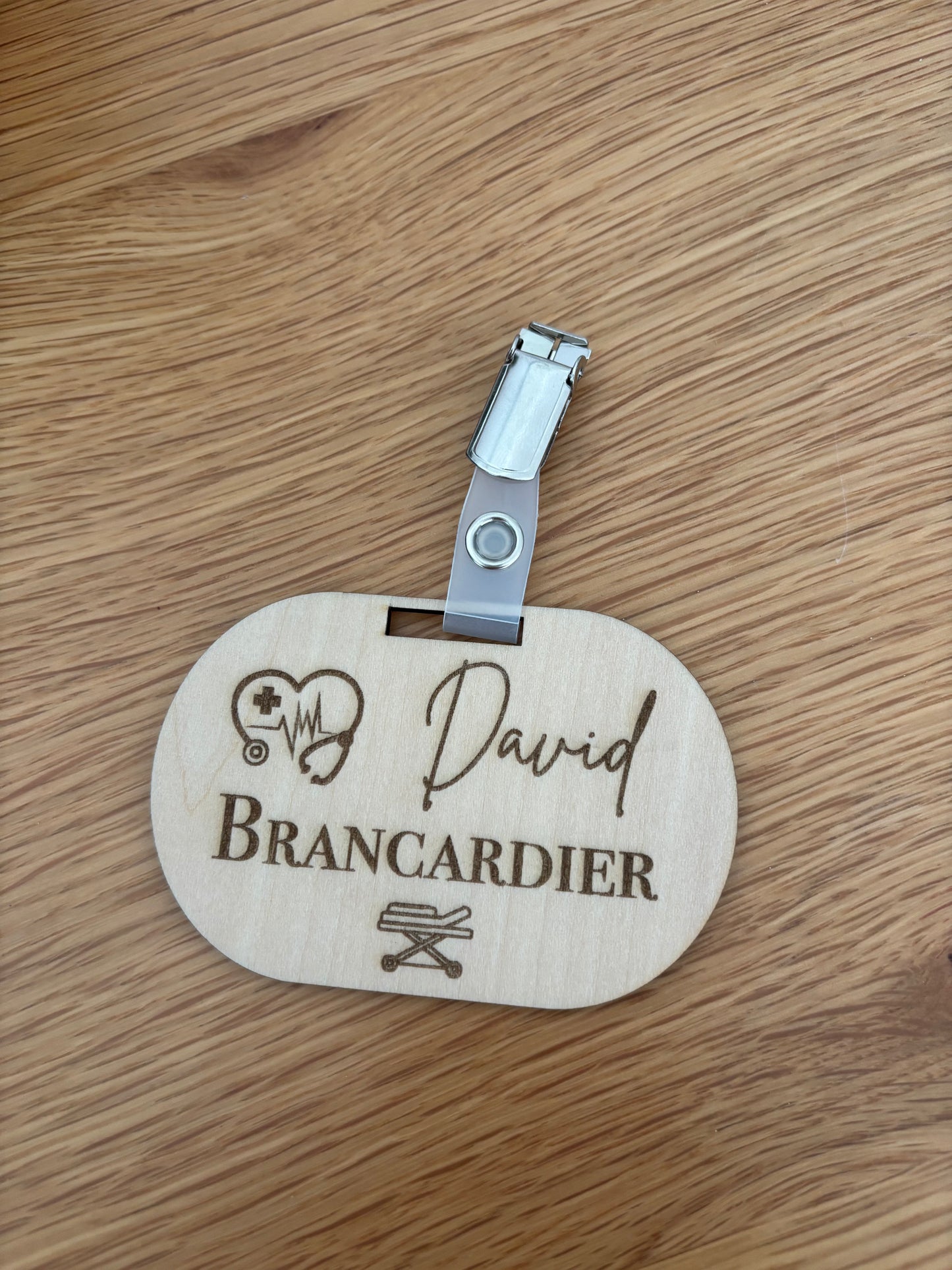 Badge professionnel XL en bois